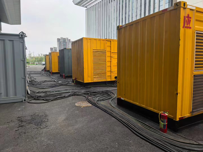 大安不同季节柴油发电机组保养有哪些注意事项?