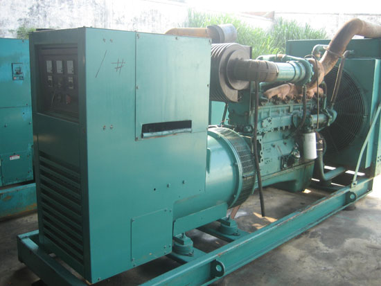 大安租赁发电机- 发电机碳刷磨损的原因是什么