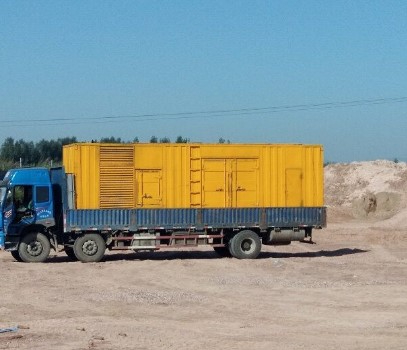 大安发电机出租如何判断柴油发电机冷却液是否需要更换？